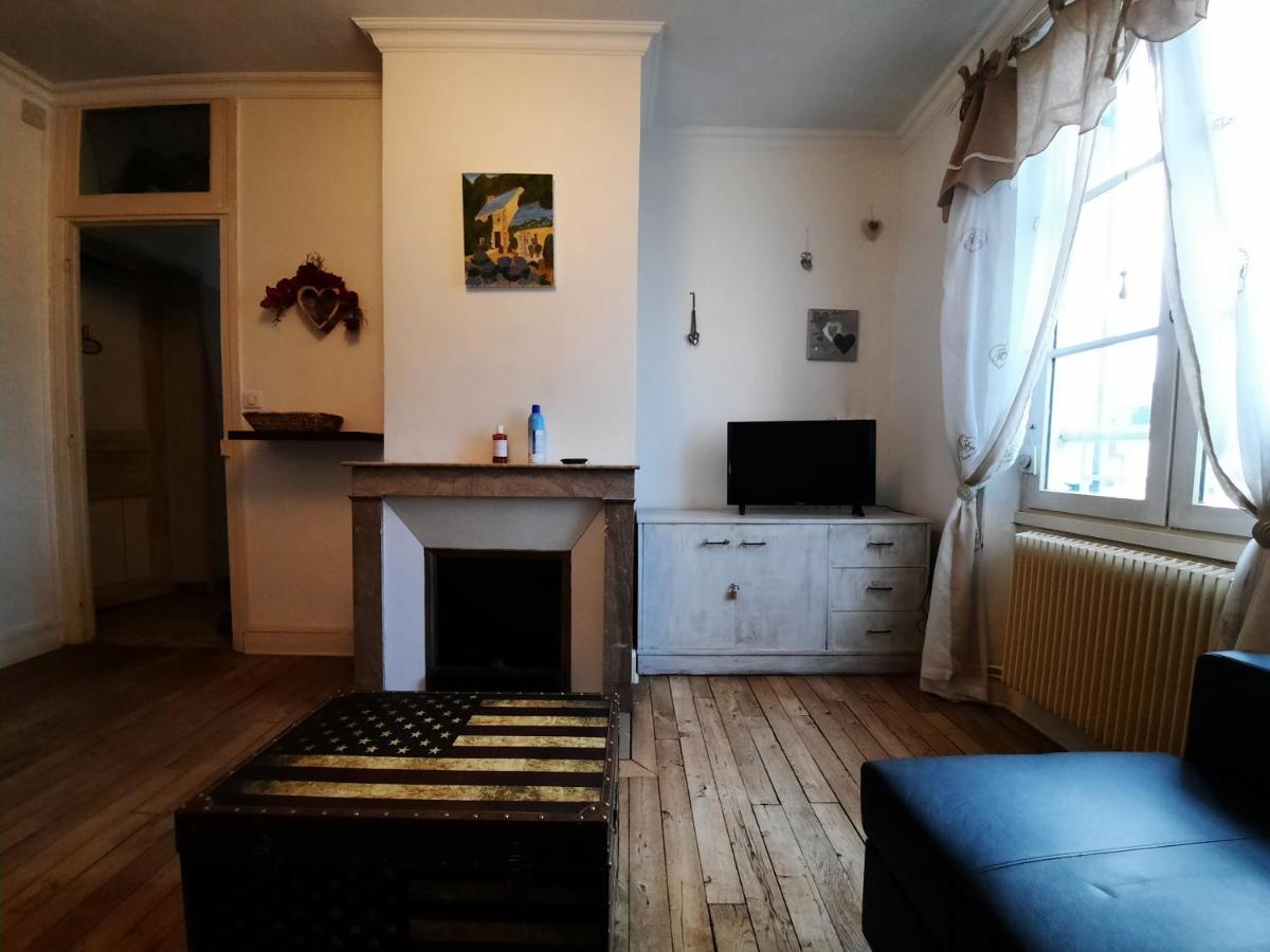Joli Appartement Meuble Paray-le-Monial Exterior photo
